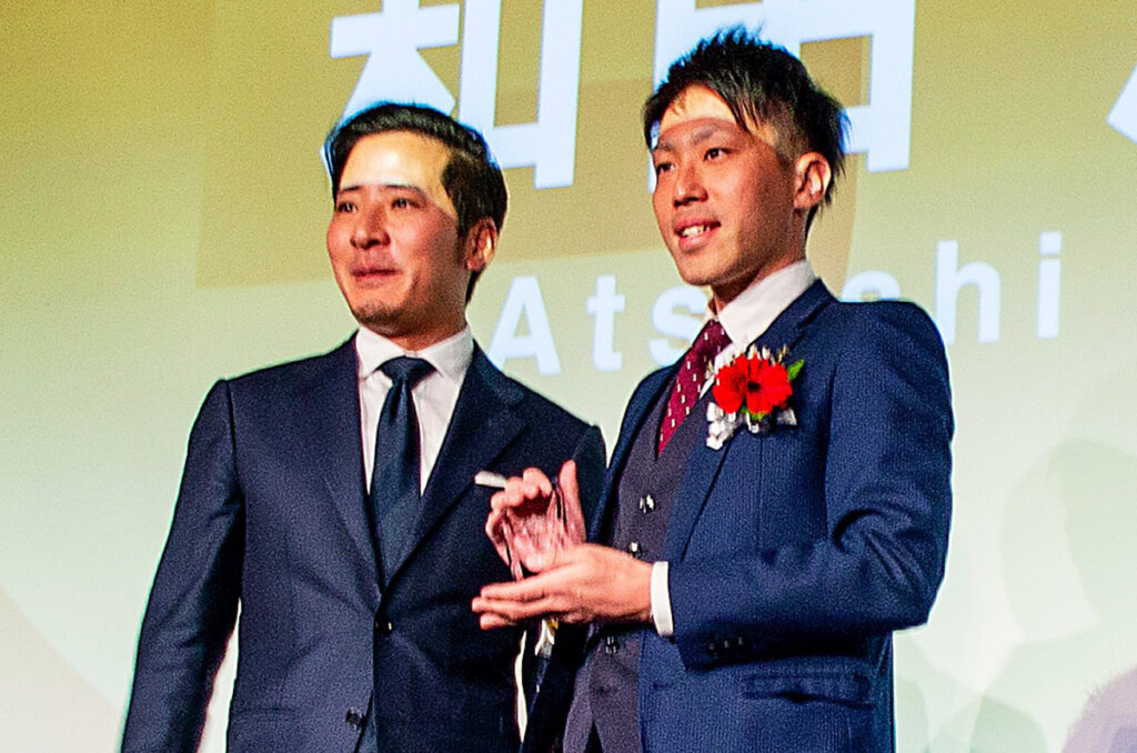 ランサーズ株式会社の代表取締役 秋好陽介社長とSFIMA和田淳志